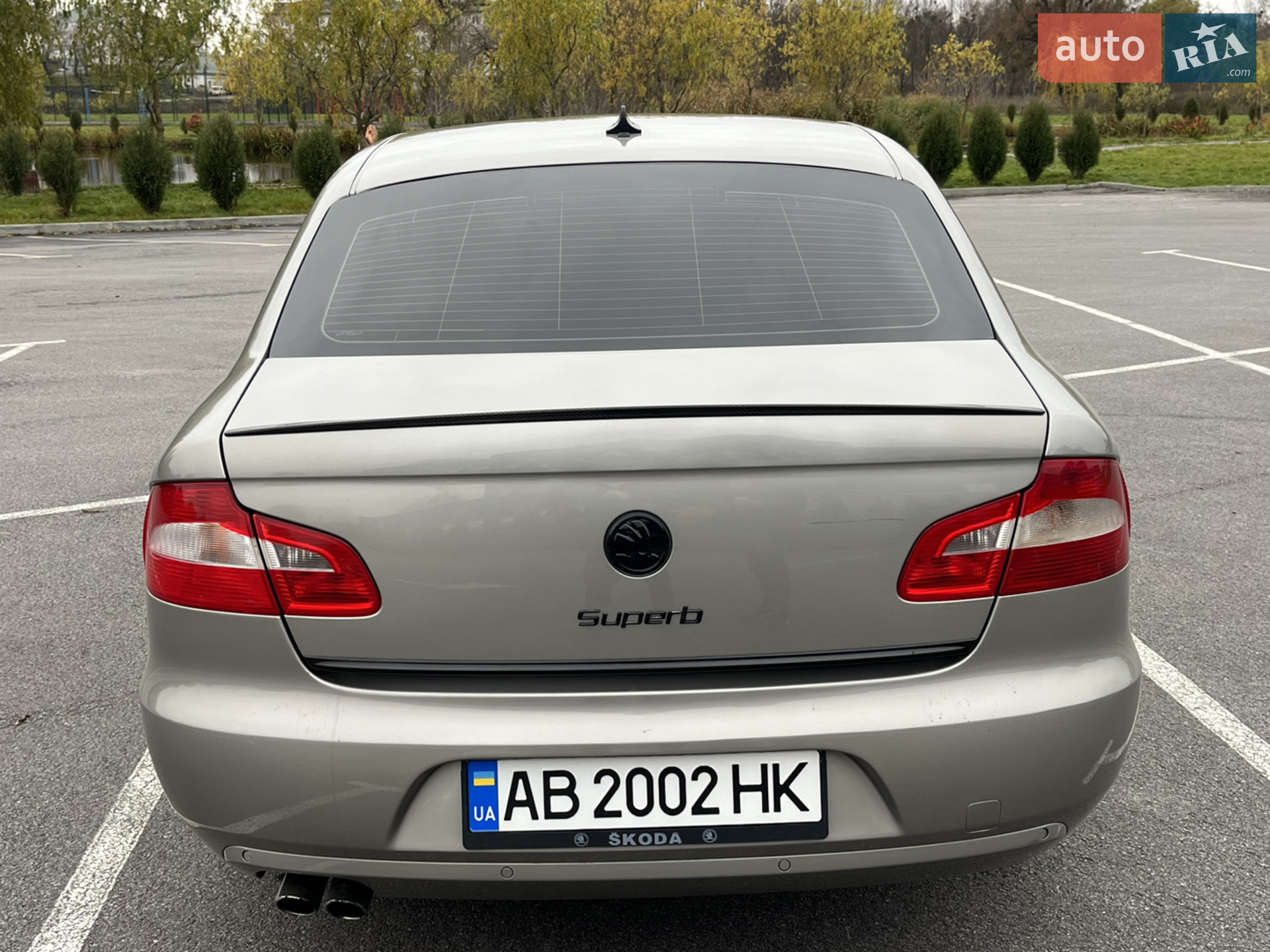 2011 Skoda Superb - мініатюра 2