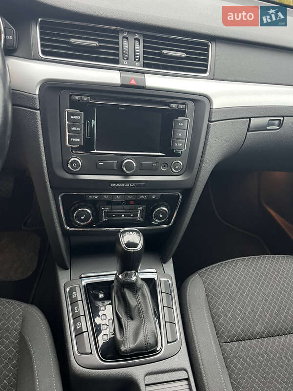 Універсал Skoda Superb 2014 в Стрию