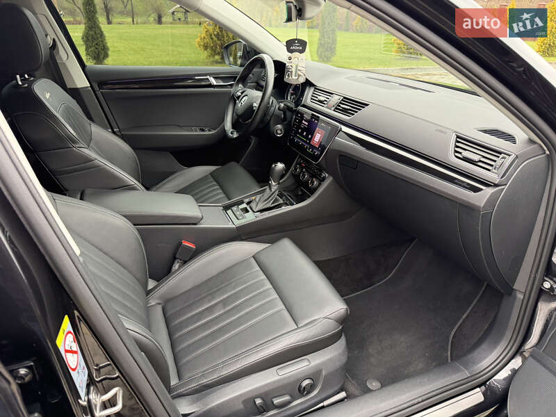 Універсал Skoda Superb 2021 в Сваляві