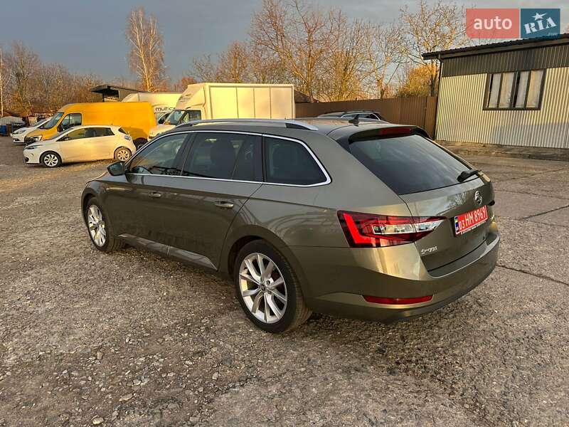 Универсал Skoda Superb 2016 в Нововолынске фото 5 Универсал Skoda Superb 2016 в Нововолынске