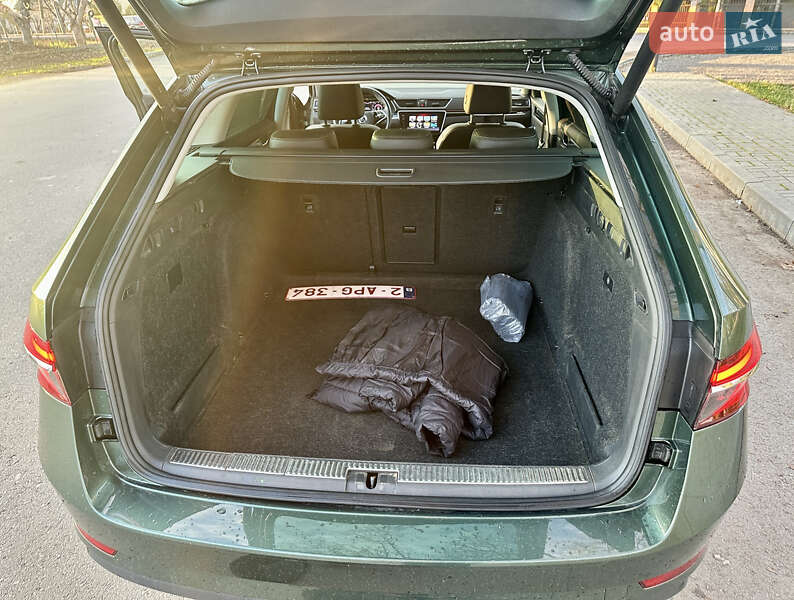 Универсал Skoda Superb 2022 в Городенке