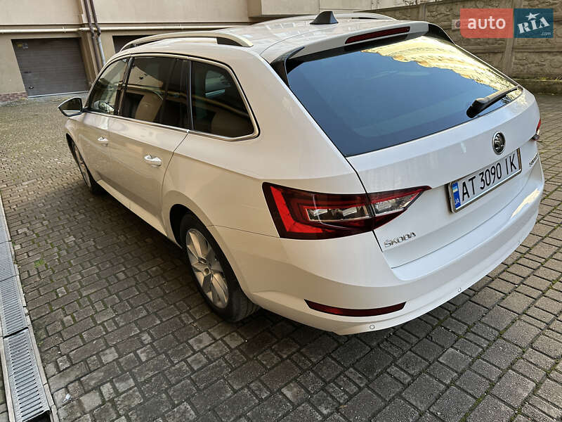 Універсал Skoda Superb 2016 в Івано-Франківську
