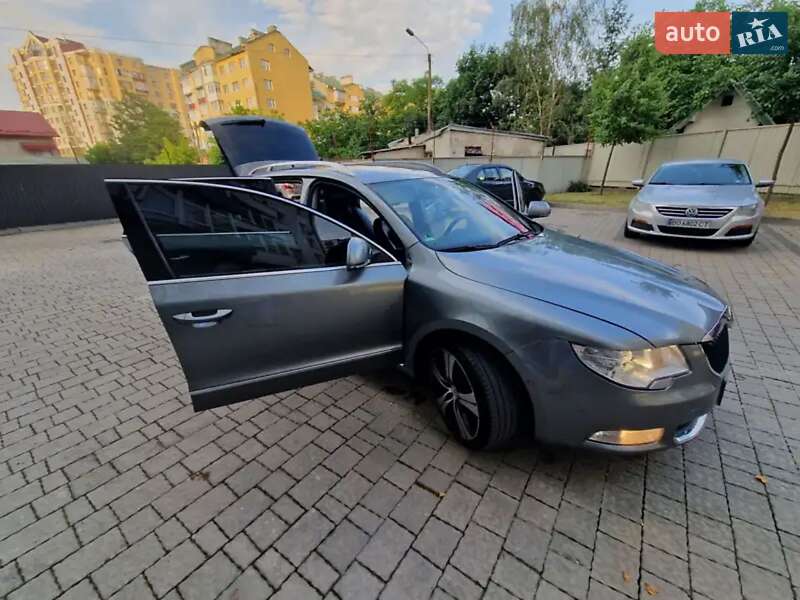 Универсал Skoda Superb 2010 в Ивано-Франковске фото 43 Универсал Skoda Superb 2010 в Ивано-Франковске
