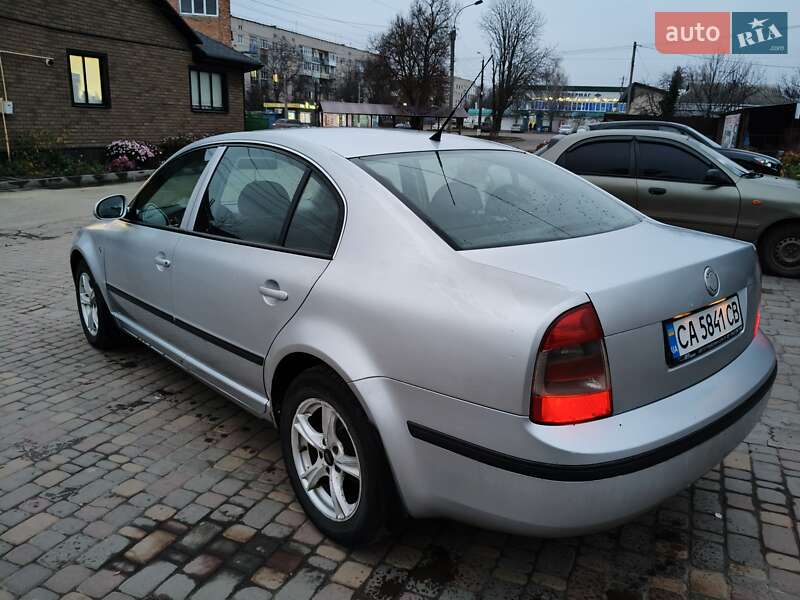 Лифтбек Skoda Superb 2007 в Лысянке фото 8 Лифтбек Skoda Superb 2007 в Лысянке