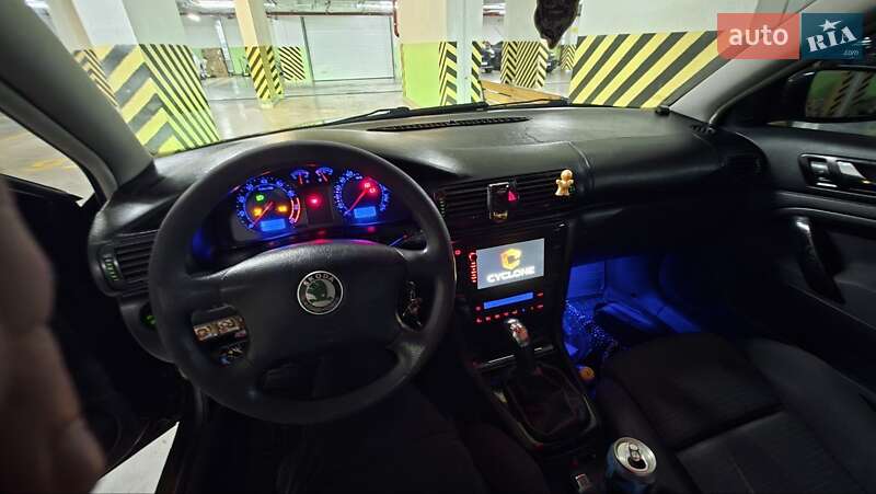 Лифтбек Skoda Superb 2006 в Одессе фото 8 Лифтбек Skoda Superb 2006 в Одессе