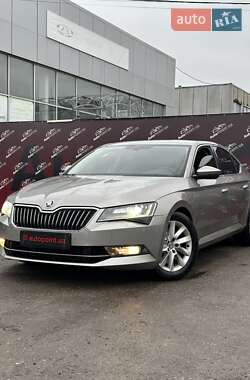 Лифтбек Skoda Superb 2017 в Сумах