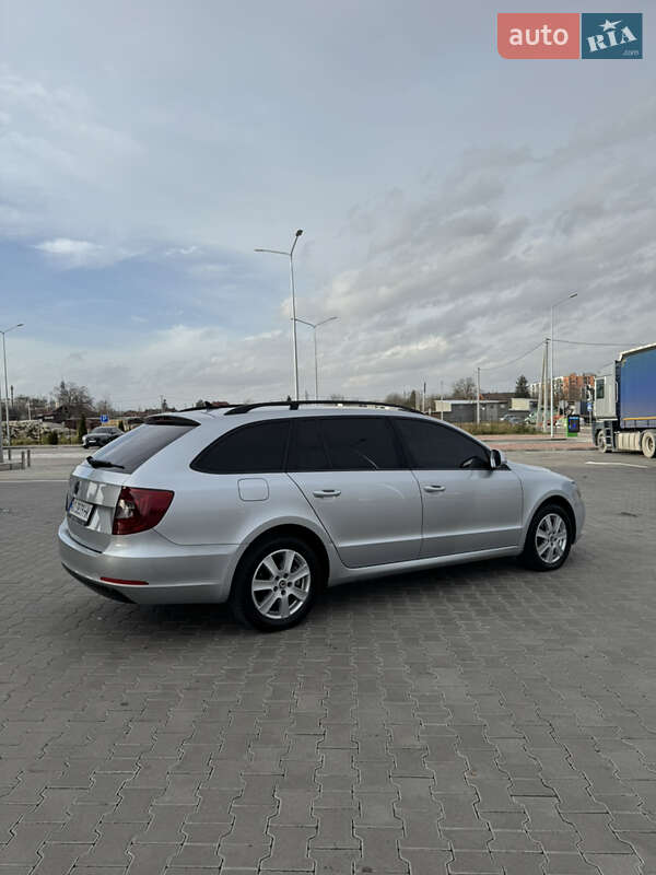 Универсал Skoda Superb 2014 в Львове фото 9 Универсал Skoda Superb 2014 в Львове