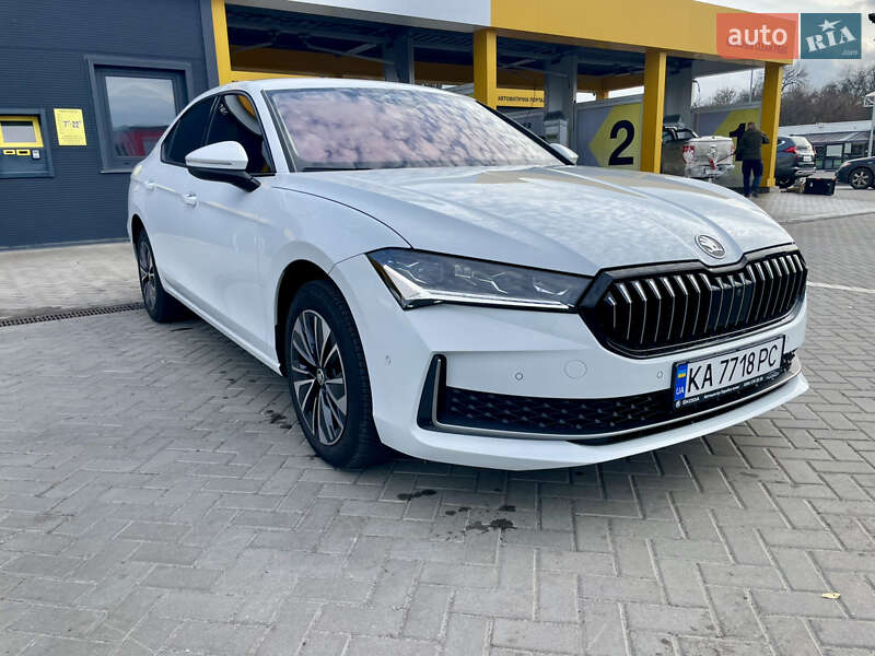 Ліфтбек Skoda Superb 2024 в Дніпрі фото 3 Ліфтбек Skoda Superb 2024 в Дніпрі