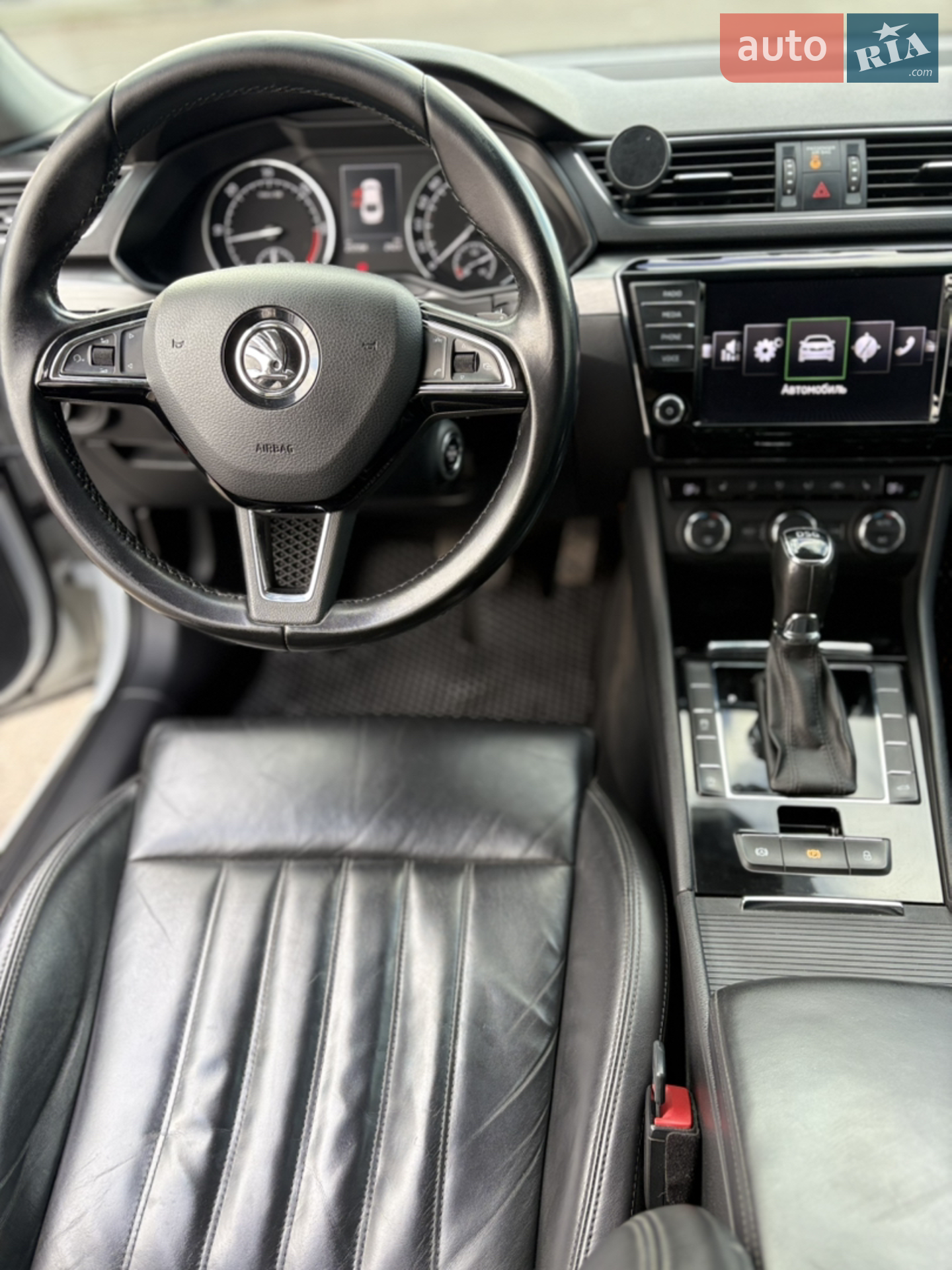 2016 Skoda Superb - мініатюра 18