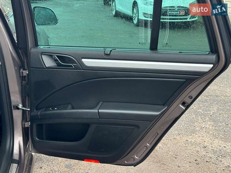 Универсал Skoda Superb 2010 в Виннице фото 21 Универсал Skoda Superb 2010 в Виннице