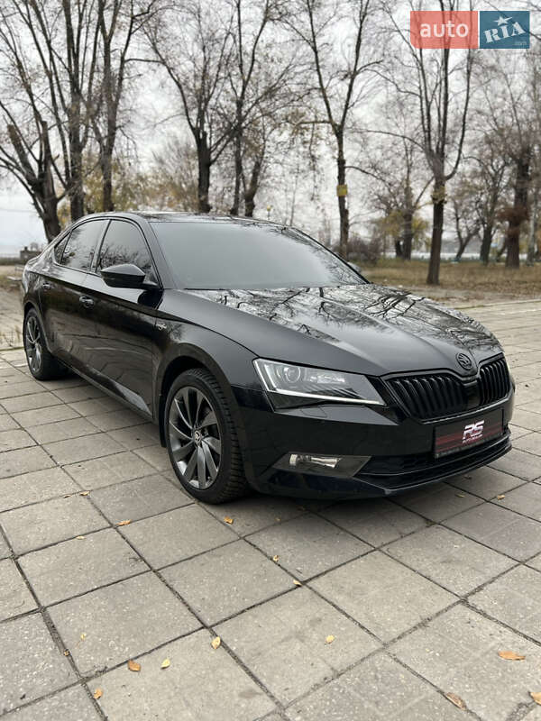 Ліфтбек Skoda Superb 2017 в Запоріжжі