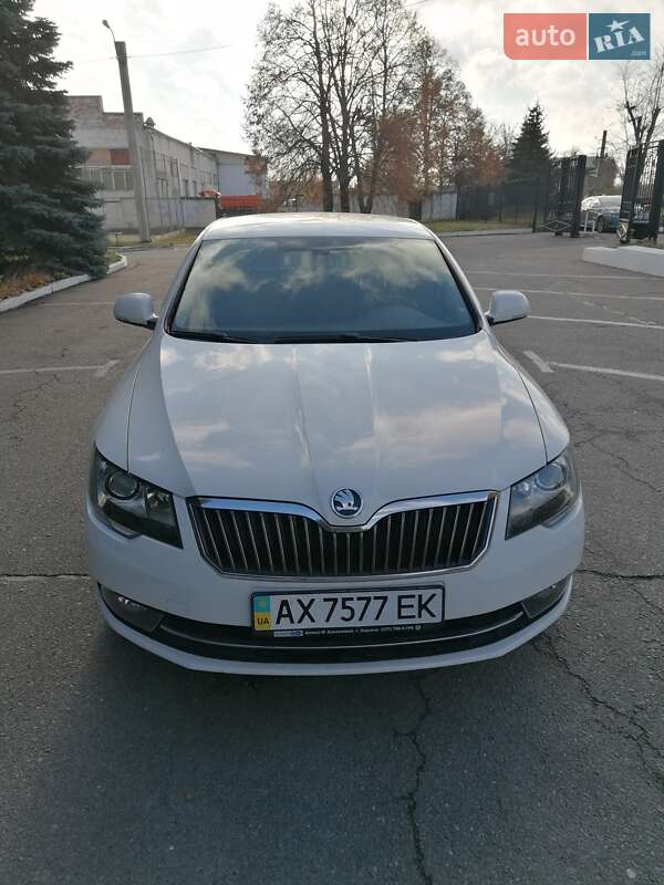 Лифтбек Skoda Superb 2013 в Харькове