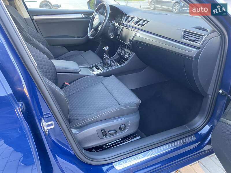 Ліфтбек Skoda Superb 2017 в Ужгороді