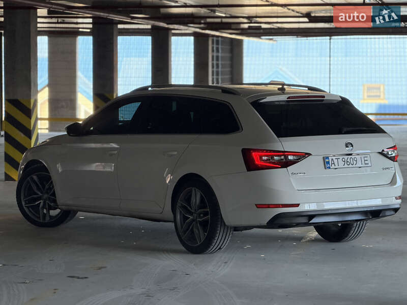 Універсал Skoda Superb 2018 в Івано-Франківську