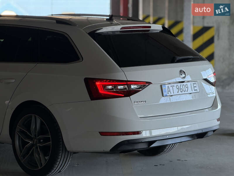 Універсал Skoda Superb 2018 в Івано-Франківську