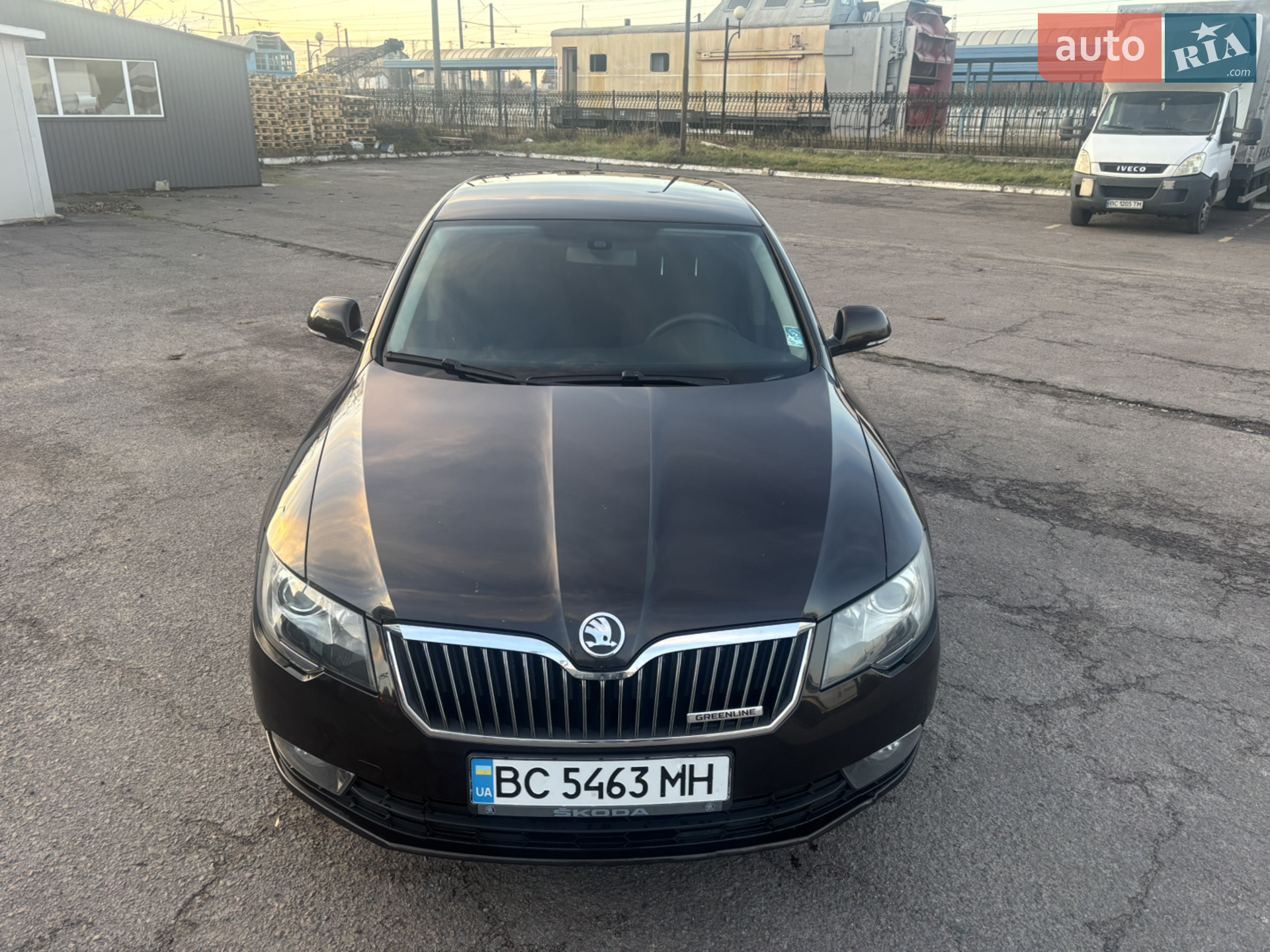 2013 Skoda Superb - мініатюра 2