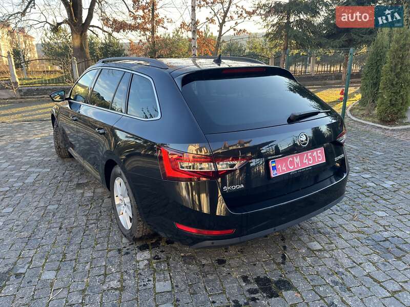 Універсал Skoda Superb 2018 в Золочеві
