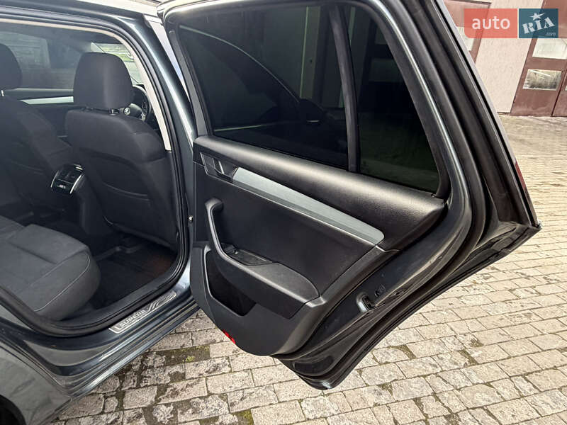 Універсал Skoda Superb 2015 в Львові