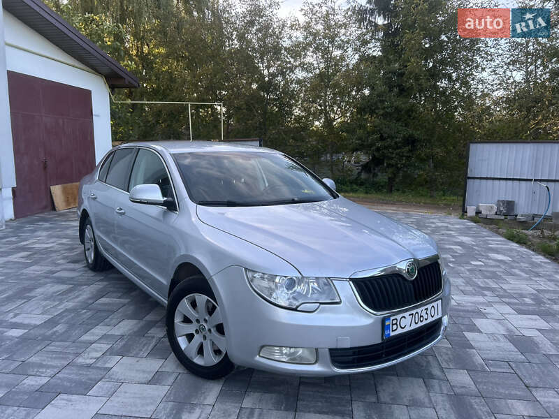 Ліфтбек Skoda Superb 2008 в Львові