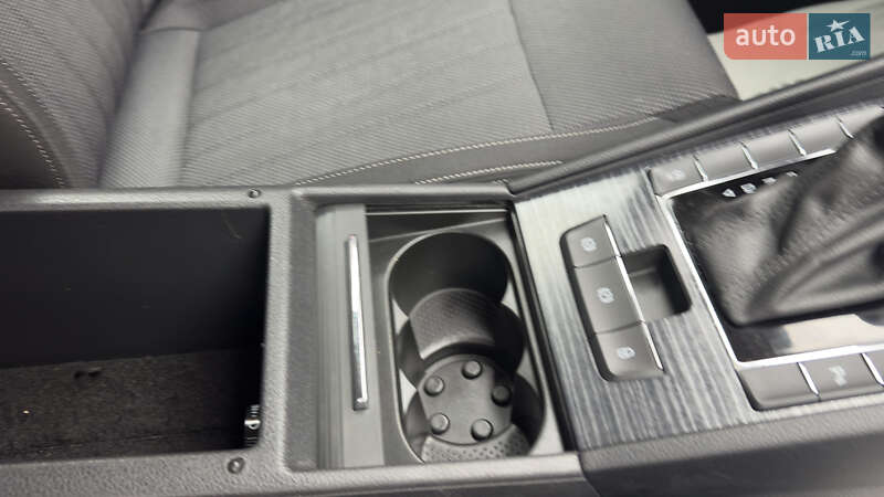 Универсал Skoda Superb 2022 в Сваляве