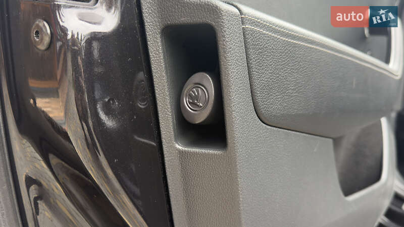 Универсал Skoda Superb 2022 в Сваляве