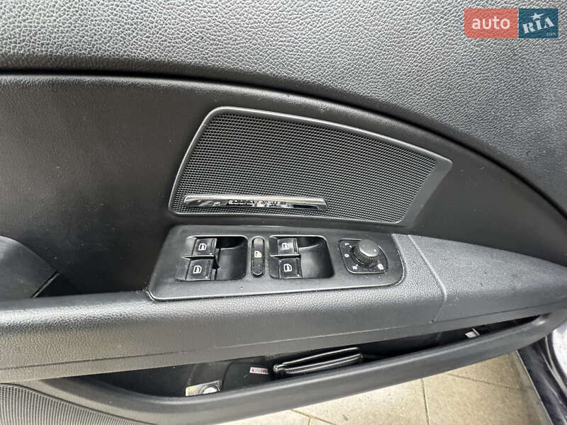 Лифтбек Skoda Superb 2012 в Делятине