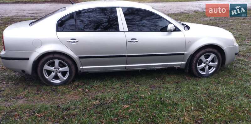 Лифтбек Skoda Superb 2006 в Липовце фото 4 Лифтбек Skoda Superb 2006 в Липовце