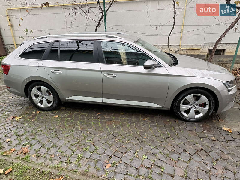 Универсал Skoda Superb 2015 в Мукачево