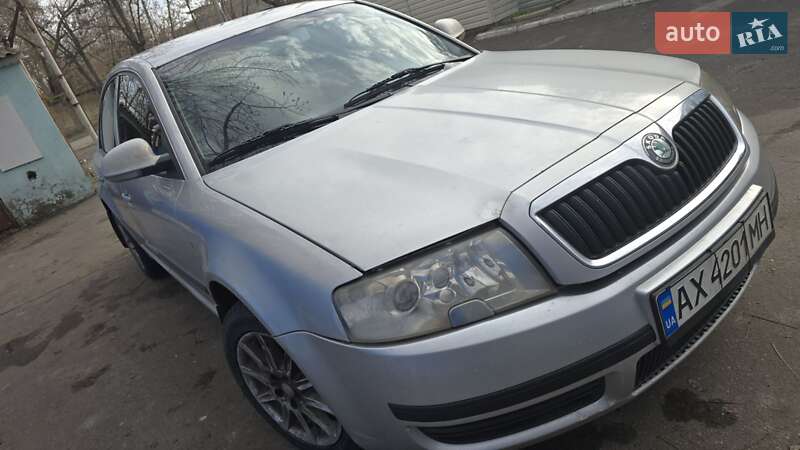 Лифтбек Skoda Superb 2006 в Славянске