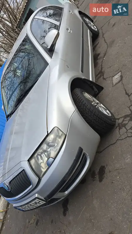 Skoda Superb 2006