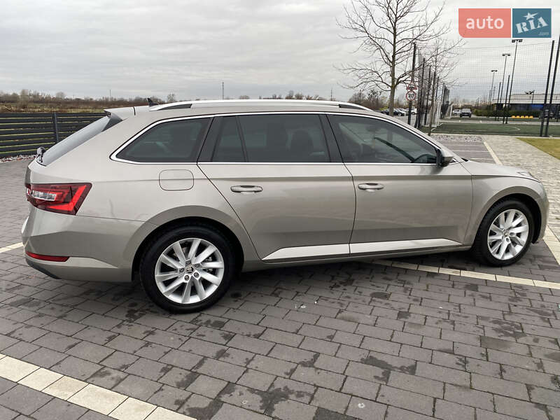 Универсал Skoda Superb 2016 в Мукачево