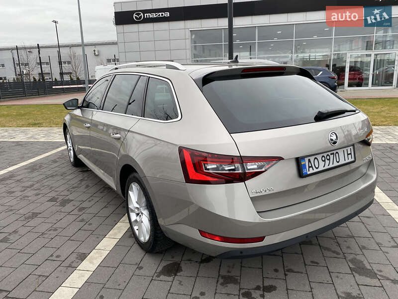 Универсал Skoda Superb 2016 в Мукачево