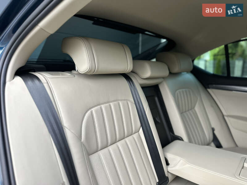 Лифтбек Skoda Superb 2019 в Луцке