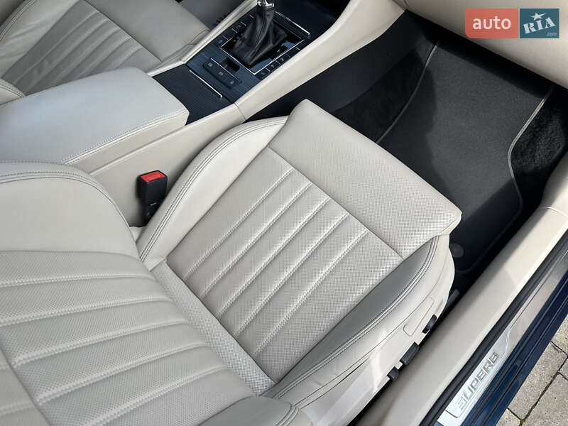 Лифтбек Skoda Superb 2019 в Луцке