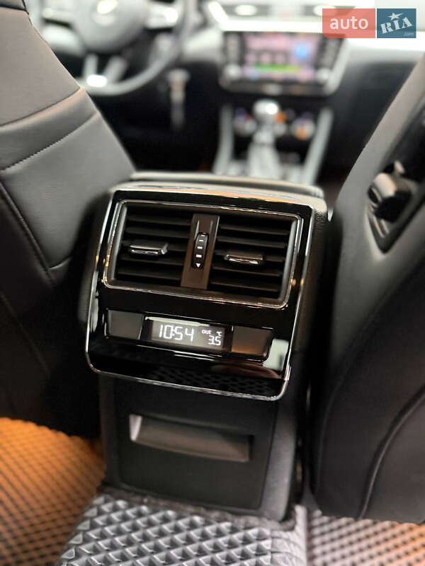 Лифтбек Skoda Superb 2018 в Полтаве фото 17 Лифтбек Skoda Superb 2018 в Полтаве