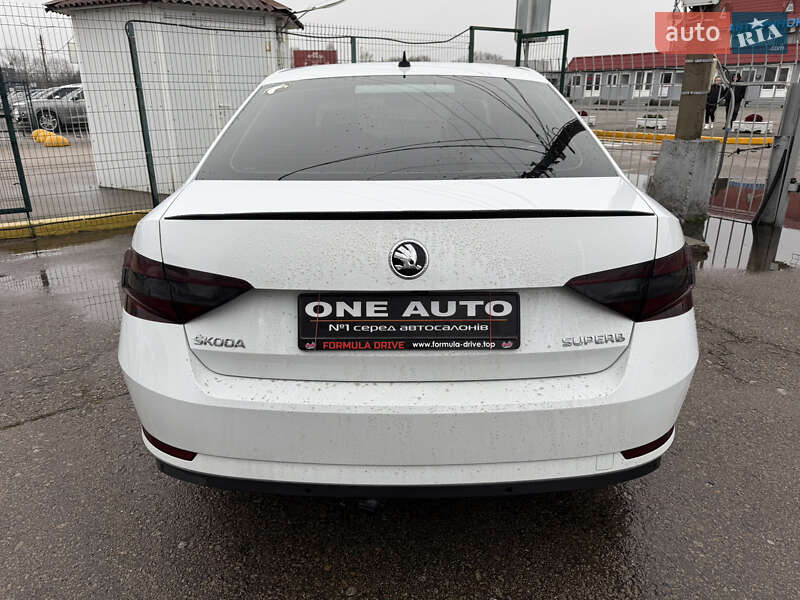 Ліфтбек Skoda Superb 2018 в Києві фото 4 Ліфтбек Skoda Superb 2018 в Києві