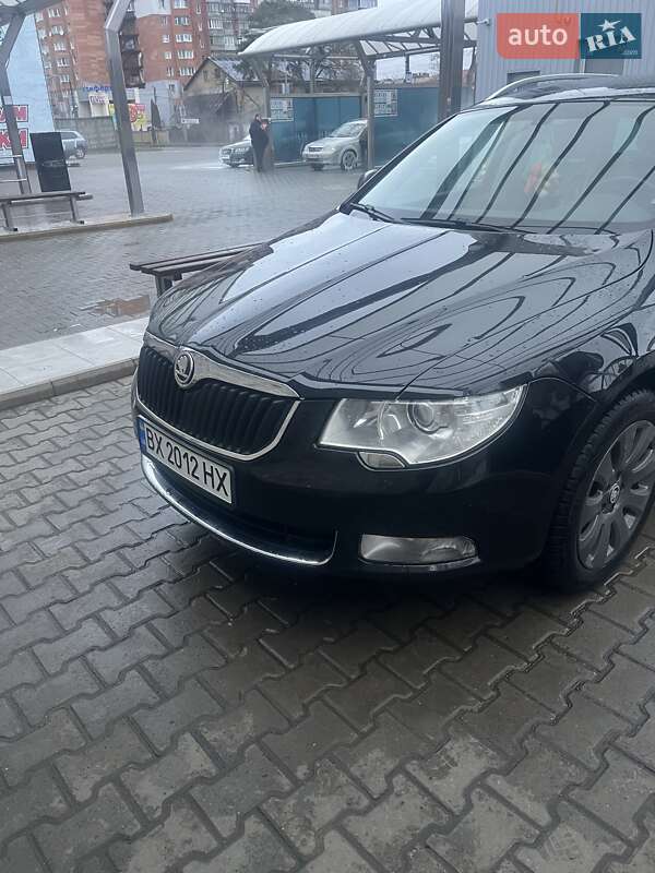 Універсал Skoda Superb 2012 в Хмельницькому