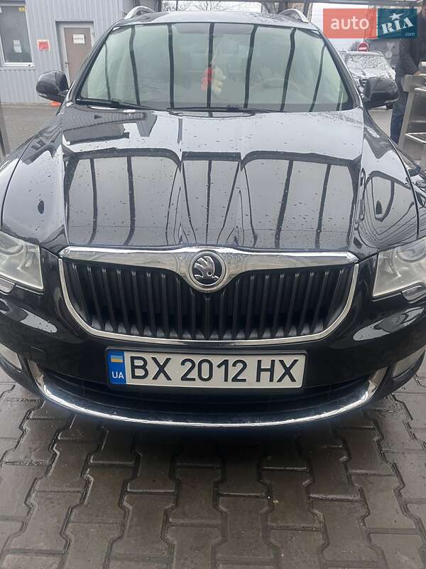 Універсал Skoda Superb 2012 в Хмельницькому