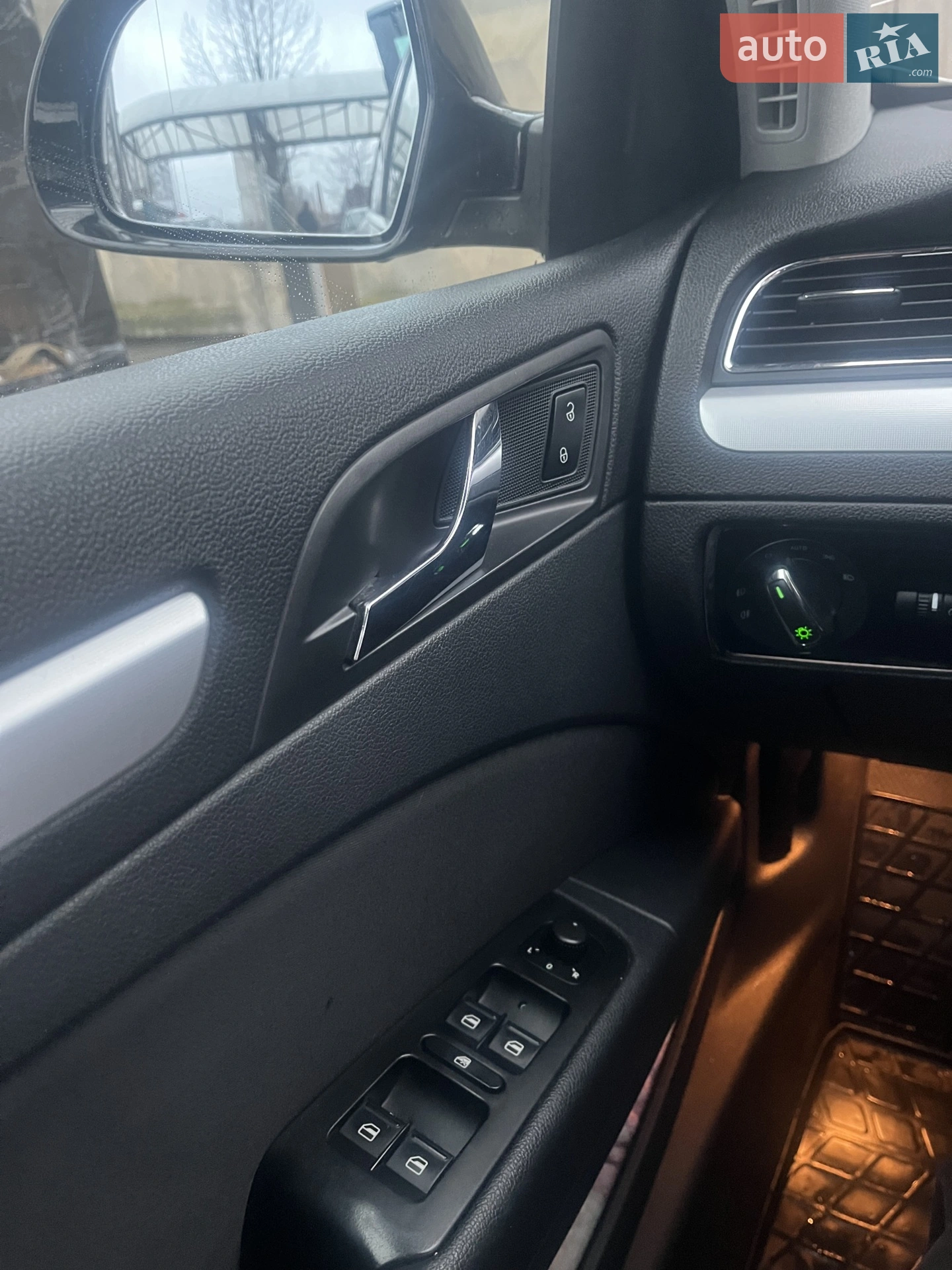2012 Skoda Superb - мініатюра 11