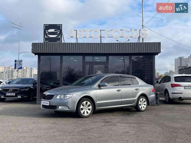 Универсал Skoda Superb 2008 в Киеве