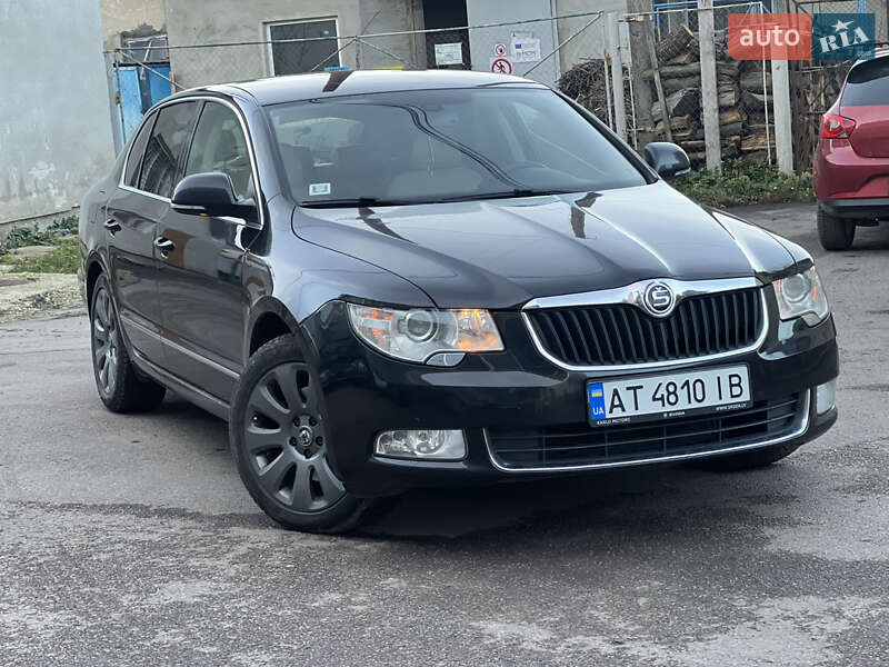 Лифтбек Skoda Superb 2010 в Ивано-Франковске
