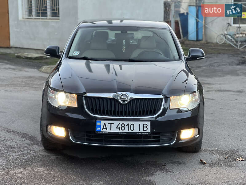 Лифтбек Skoda Superb 2010 в Ивано-Франковске