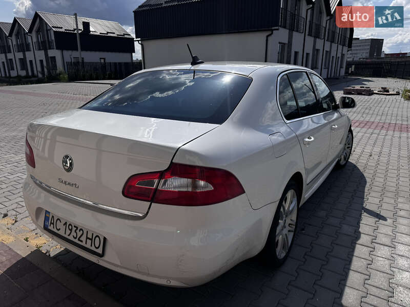 Лифтбек Skoda Superb 2009 в Луцке фото 3 Лифтбек Skoda Superb 2009 в Луцке
