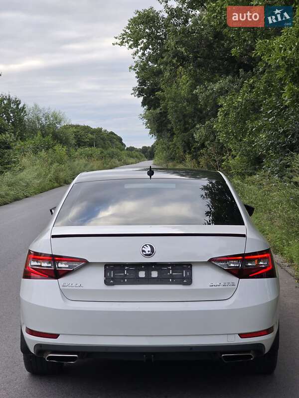 Ліфтбек Skoda Superb 2018 в Києві