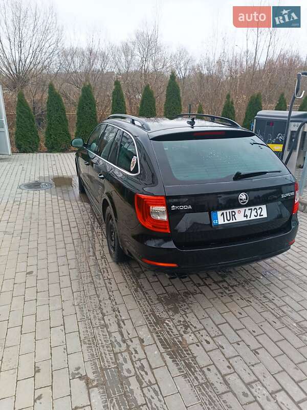 Универсал Skoda Superb 2014 в Вапнярке