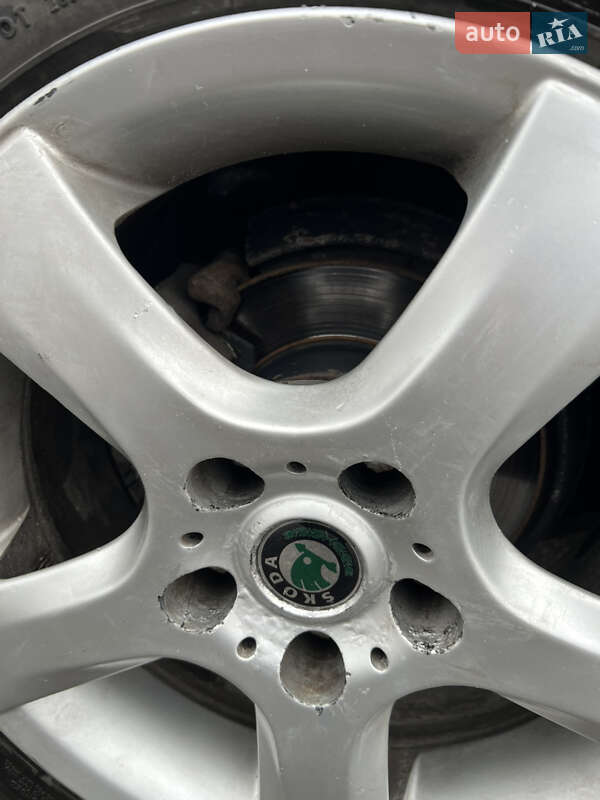 Лифтбек Skoda Superb 2005 в Харькове