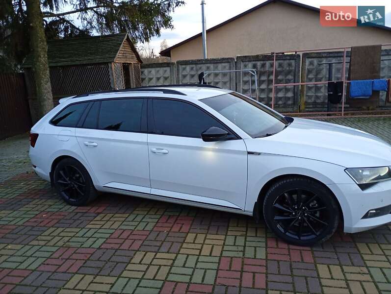 Универсал Skoda Superb 2019 в Изяславе