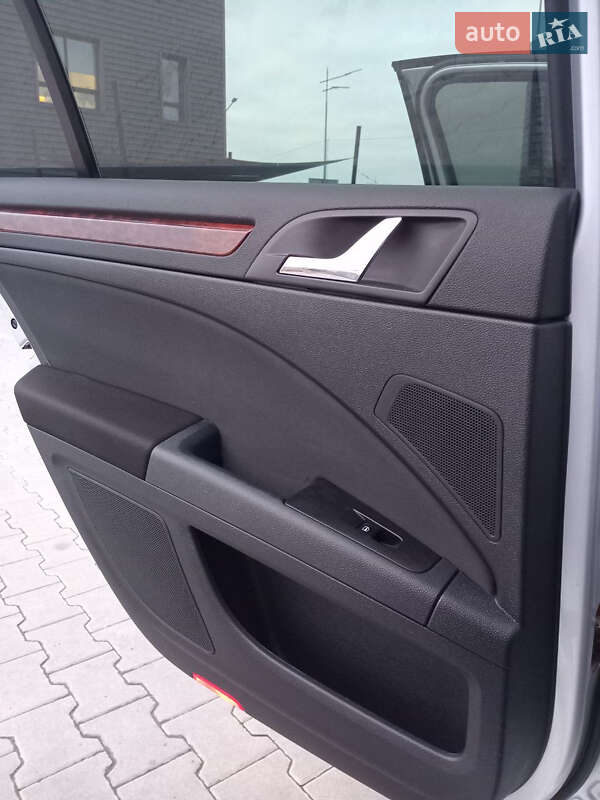 Лифтбек Skoda Superb 2013 в Киеве