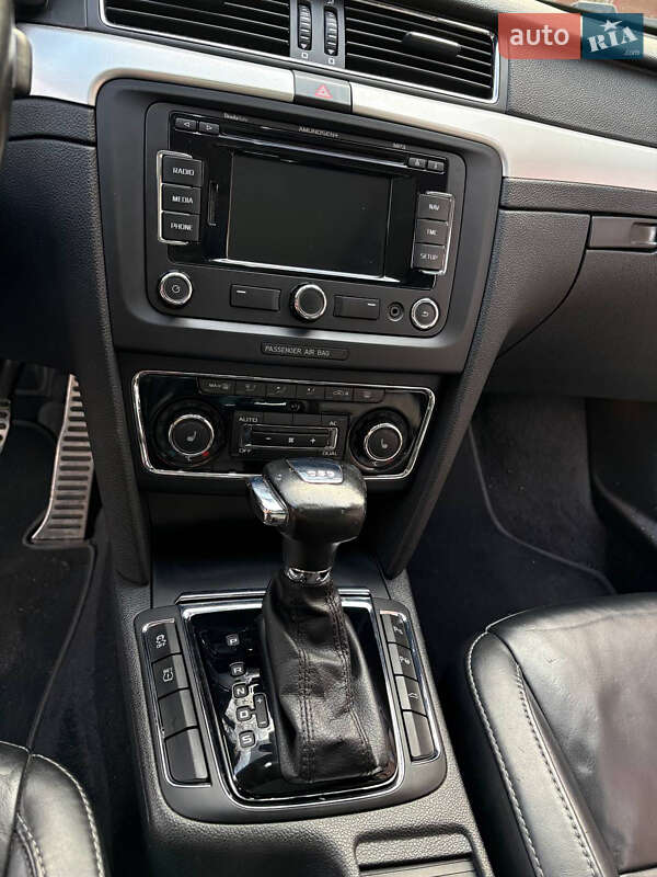 Универсал Skoda Superb 2012 в Киеве