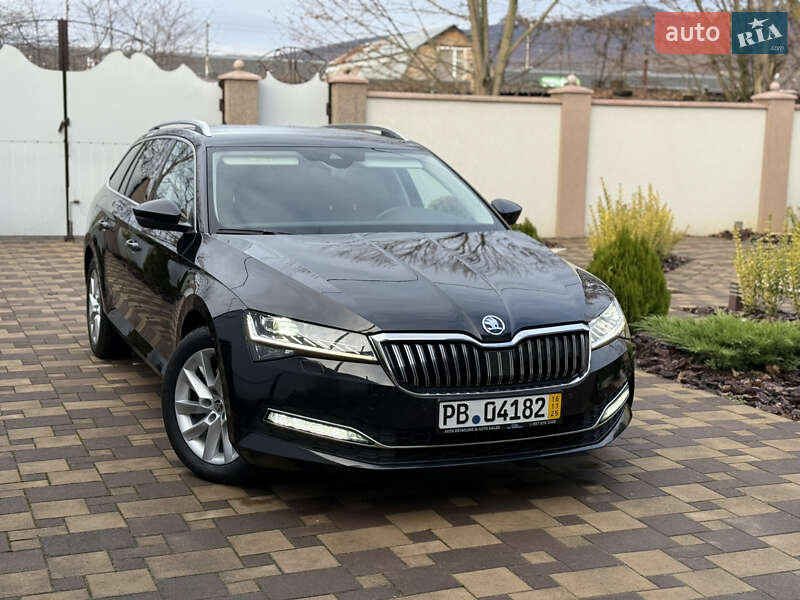 Универсал Skoda Superb 2021 в Мукачево